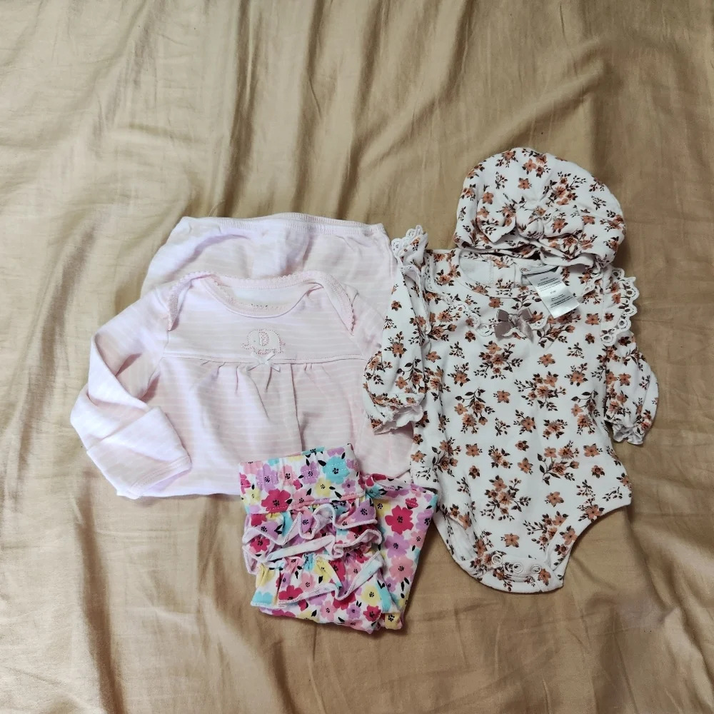 Girls bundle‎ size 0-3 months